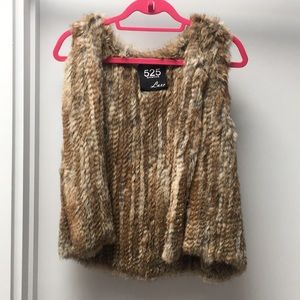 525 America Classic fur vest